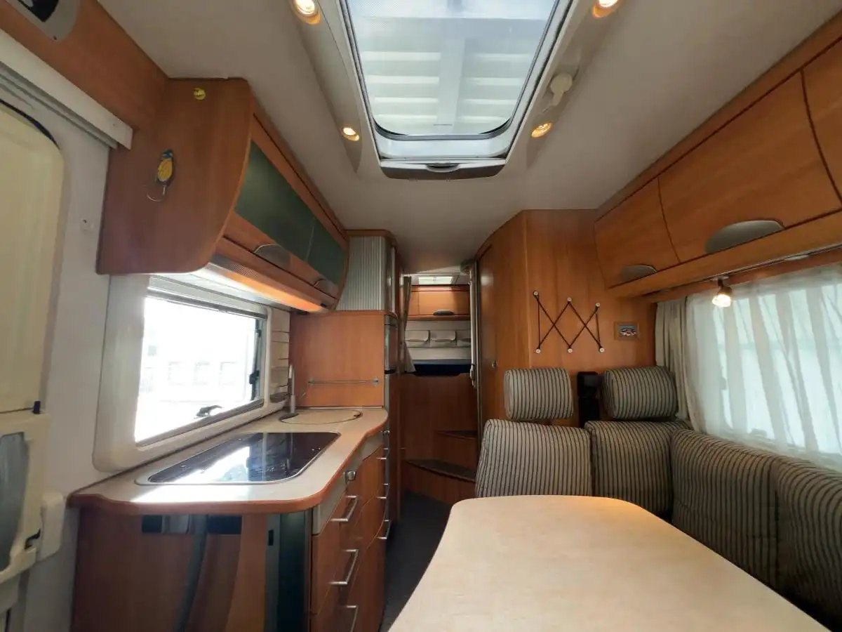 HYMER-ERIBA B 524 - Ansicht 11